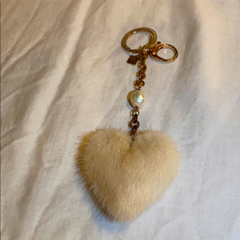 Faux-fur Heart Key Chain